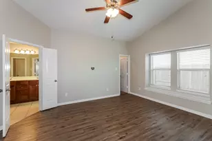 19626 Little Pine Ln, Katy, TX 77449 - Photo 9