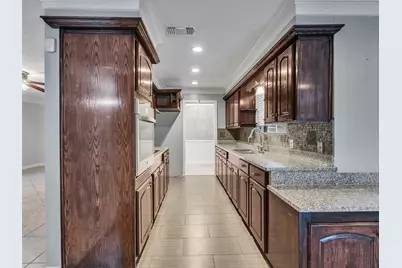 1630 Hollow Hook Road, Houston, TX 77080 - Photo 9