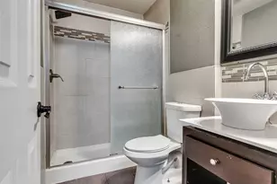 1630 Hollow Hook Rd, Houston, TX 77080 - Photo 15