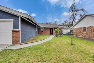 1630 Hollow Hook Rd, Houston, TX 77080 - Photo 3