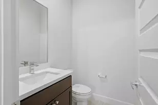 2709 Clinton Dr, Houston, TX 77020 - Photo 17