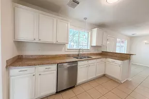 6831 Stratford Park Dr, Houston, TX 77084 - Photo 11