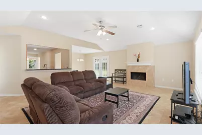 7126 Sharpsburg Drive, Richmond, TX 77469 - Photo 5