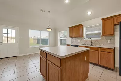 4014 Redwood Arbor Lane, Fresno, TX 77545 - Photo 9