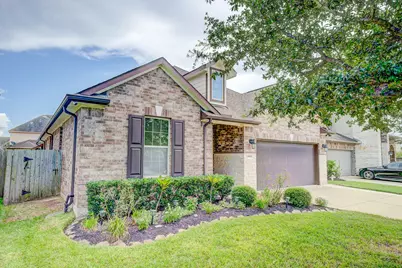 4804 Ladona Court, League City, TX 77573 - Photo 3