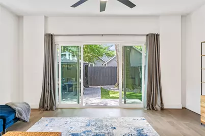 620 E 26th Street, Houston, TX 77008 - Photo 13