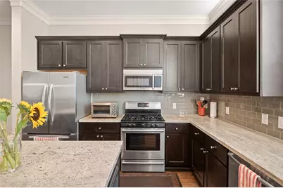 2423 Beall Street, Houston, TX 77008 - Photo 5