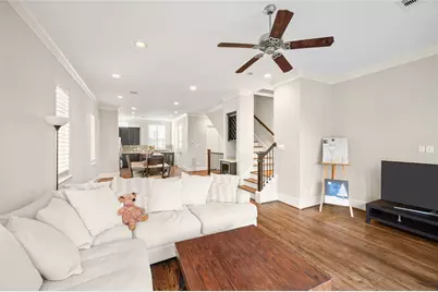 2423 Beall Street, Houston, TX 77008 - Photo 3