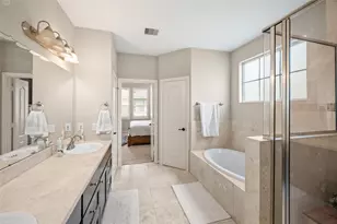 2423 Beall St, Houston, TX 77008 - Photo 27