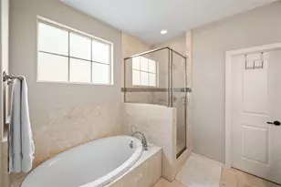 2423 Beall St, Houston, TX 77008 - Photo 25