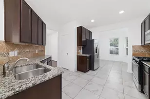 18406 Spruce Tree Line Trl, Houston, TX 77084 - Photo 9