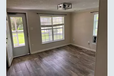 208 E Pecan Lane, Clute, TX 77531 - Photo 7