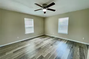6810 Foster St, Houston, TX 77021 - Photo 17