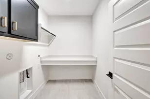 16021 Hayes Pk Dr, Houston, TX 77079 - Photo 27