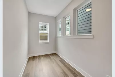 16021 Hayes Park Drive, Houston, TX 77079 - Photo 11