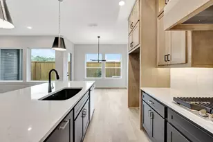 16021 Hayes Pk Dr, Houston, TX 77079 - Photo 19