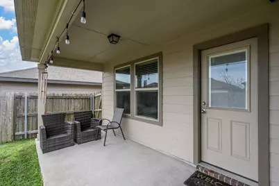 113 Blanco Drive, Huntsville, TX 77340 - Photo 5