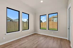 4122 Golden Bird Lndg Ct, League City, TX 77573 - Photo 15