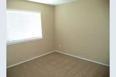 3430 Princeton Point Court, Houston, TX 77047 - Photo 11