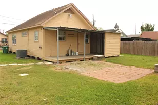 7926 Mendez St, Houston, TX 77029 - Photo 17