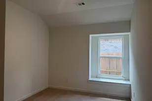 8327 Amber Summit Ln, Angleton, TX 77515 - Photo 3