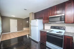 12638 Copper Mill Dr, Houston, TX 77070 - Photo 9
