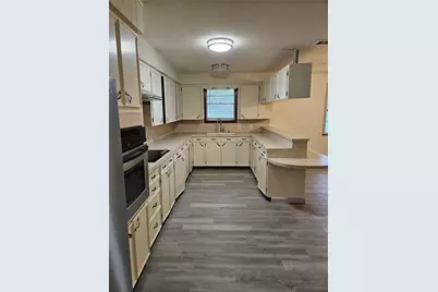 2605 B F Terry Boulevard, Rosenberg, TX 77471 - Photo 11