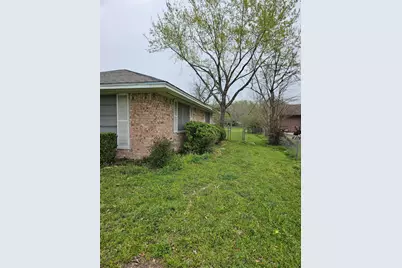 2605 B F Terry Boulevard, Rosenberg, TX 77471 - Photo 3