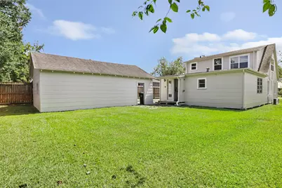 1005 N Main Street, Dayton, TX 77535 - Photo 33