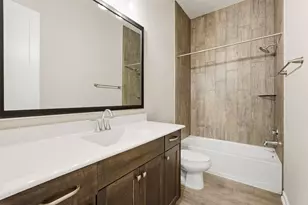 1227 Carswell Grove Dr, Missouri City, TX 77459 - Photo 5