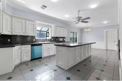6803 Walton Heath Drive, Houston, TX 77069 - Photo 7
