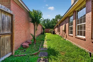 4403 Bellington Ct, Houston, TX 77345 - Photo 37