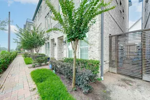 8648 Emnora Ln, Houston, TX 77080 - Photo 3