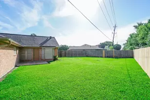 10639 Tenneta Dr, Houston, TX 77099 - Photo 37