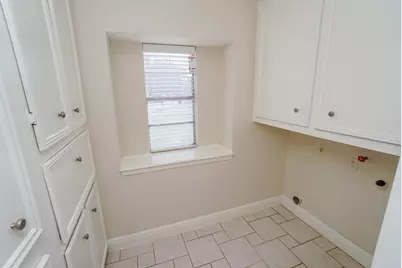 10639 Tenneta Drive, Houston, TX 77099 - Photo 19