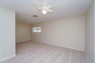 10639 Tenneta Drive, Houston, TX 77099 - Photo 23