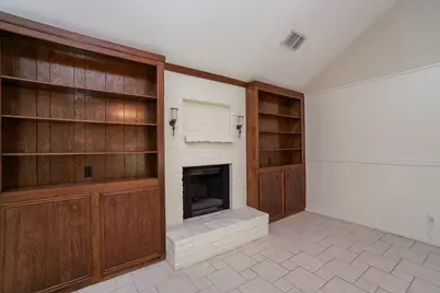 10639 Tenneta Drive, Houston, TX 77099 - Photo 7