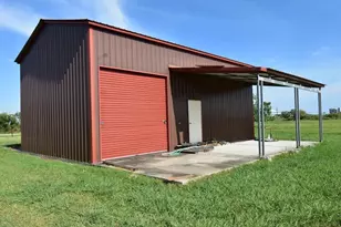 103 Dogfish, Palacios, TX 77465 - Photo 3