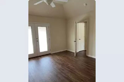 18605 Venture Drive, Point Venture, TX 78645 - Photo 11
