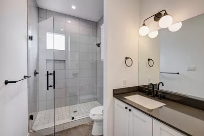 1717 Airline Drive #B, Houston, TX 77009 - Photo 17