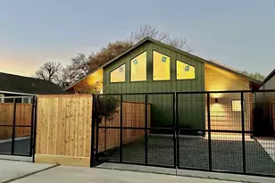 1717 Airline Dr, Houston, TX 77009 - Photo 29