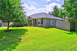 13099 Greenbriar, Willis, TX 77318 - Photo 5