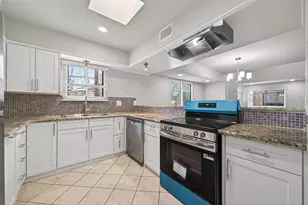 1114 Augusta Dr, Houston, TX 77057 - Photo 13