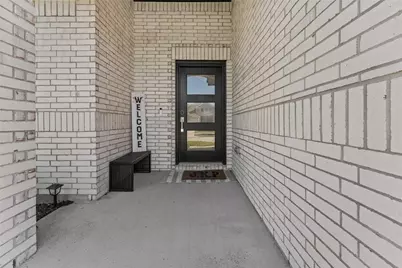 8422 Hunterwyck Lane, Baytown, TX 77521 - Photo 3