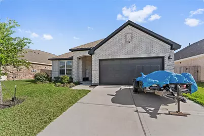 8422 Hunterwyck Lane, Baytown, TX 77521 - Photo 1