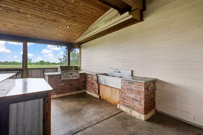 1405 Big Hill Road, Winnie, TX 77665 - Photo 37