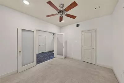 818 Lester Street, Houston, TX 77007 - Photo 9