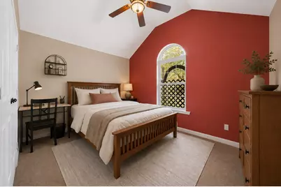 411 Shawnee Drive, Conroe, TX 77316 - Photo 11