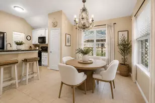 411 Shawnee Dr, Conroe, TX 77316 - Photo 9