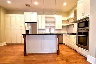1538 W 23rd St, Houston, TX 77008 - Photo 5